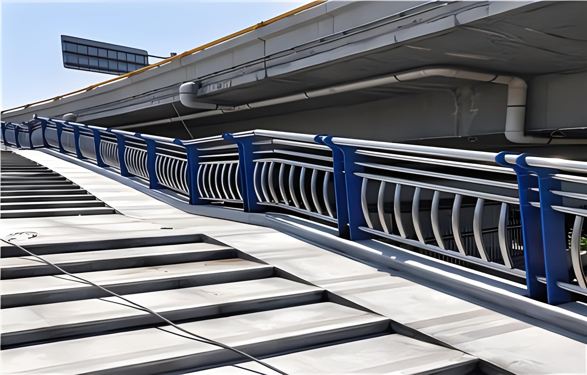 朝阳不锈钢桥梁护栏维护方案：确保安全，延长使用寿命